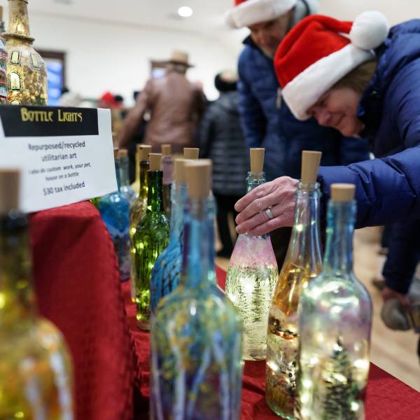 191207jk handmadeholiday 110 1699058887