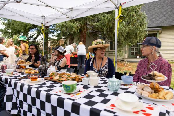 20260822 vip mad hatter tea  kus032 1789673544