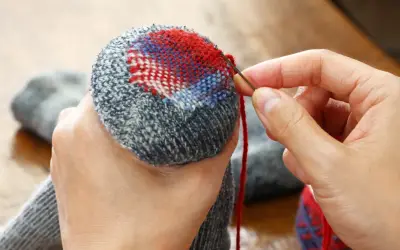 Mend + Sip: Socks, Sweaters + Hot Cocoa